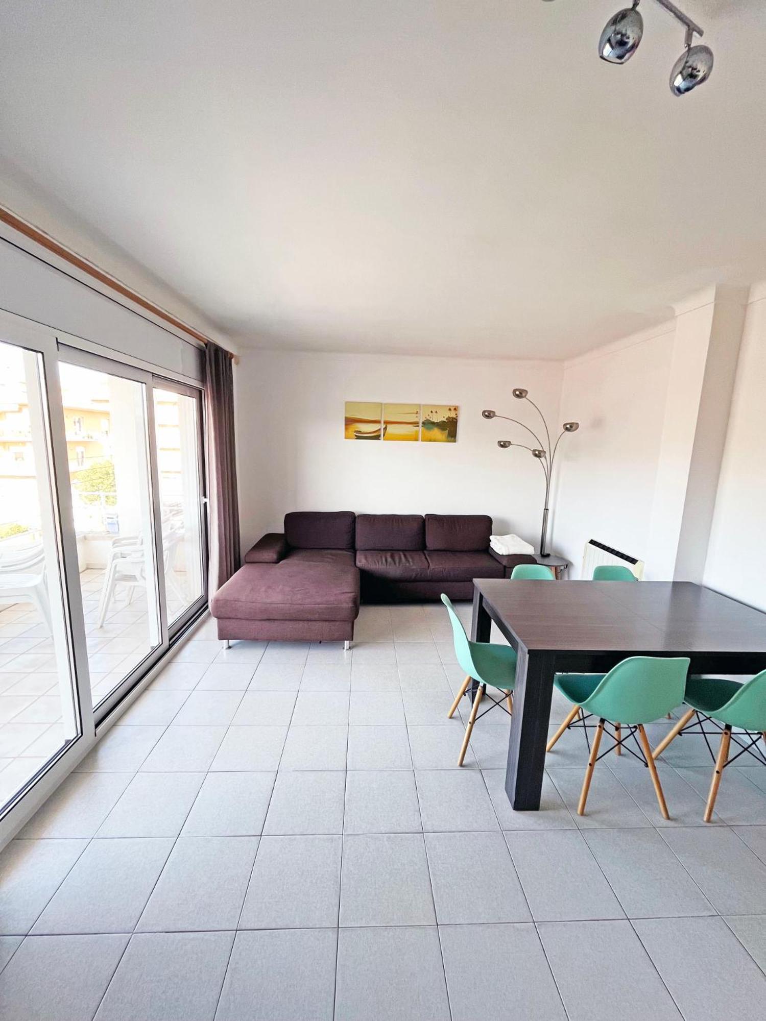 Apartamento De 3 Habitaciones En El Centro L' Escala Luaran gambar